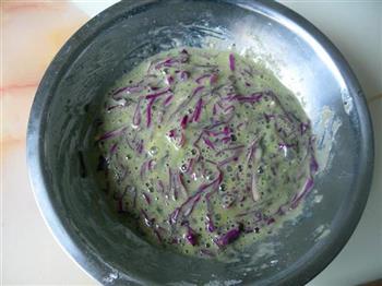 紫甘蓝鸡蛋卷的做法步骤4