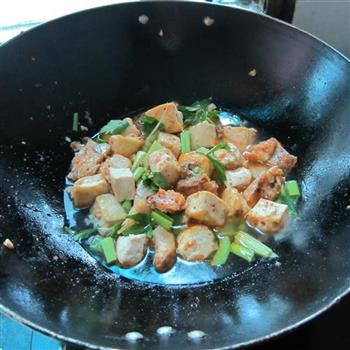 豆腐煮鱼的做法图解10