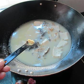 清淡豆腐柴鱼汤的做法图解11
