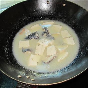 清淡豆腐柴鱼汤的做法图解12