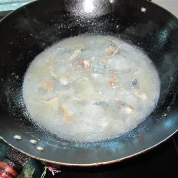 清淡豆腐柴鱼汤的做法步骤8