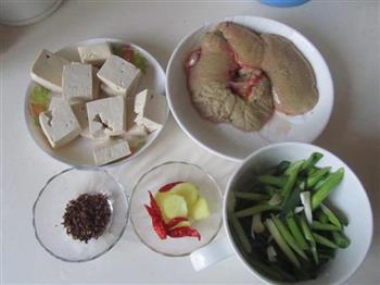鱼籽烧豆腐的做法步骤1