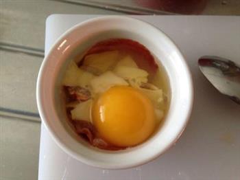 熏肉番茄鸡蛋杯的做法图解6
