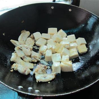 孜然鱼香豆腐的做法步骤5