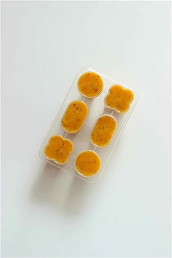 芒果与桃子冰棍的做法图解7