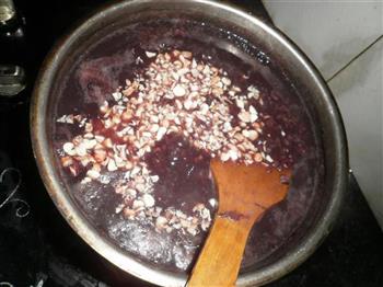 红枣紫米花生粥的做法步骤6