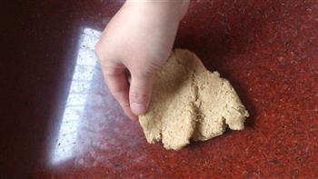全麦苏打饼干的做法步骤5