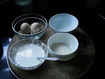 焦糖牛奶布丁的做法步骤1