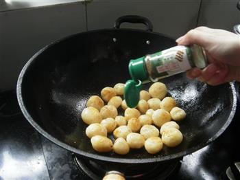 孜然小土豆的做法步骤4