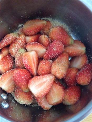 自家草莓酱的做法步骤7