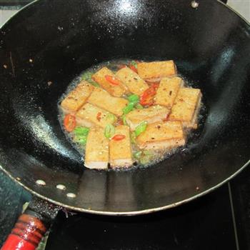 煎豆腐的做法步骤8