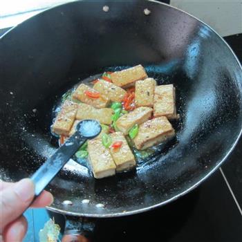 煎豆腐的做法步骤9