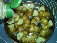 迷迭香烤小土豆的做法步骤8