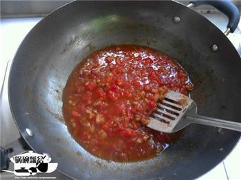 番茄肉酱意大利面的做法步骤10