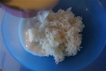 泰式椰浆芒果糯米的做法步骤5