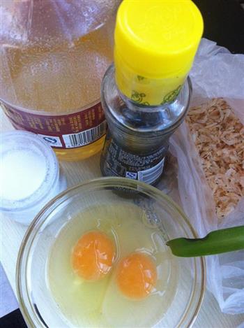 虾皮鸡蛋羹的做法步骤1