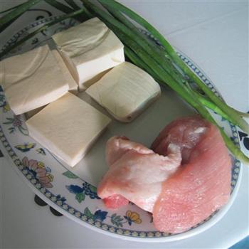 嫩豆腐酿肉的做法图解1