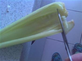 玉米叶包粽子的做法步骤11