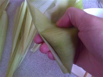 玉米叶包粽子的做法图解14