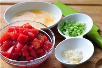 番茄疙瘩汤的做法步骤1