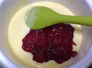 草莓冰淇淋的做法步骤8