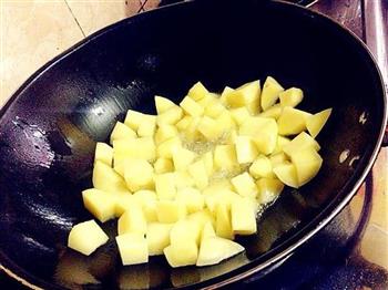 酸菜土豆炖牛肉的做法步骤15
