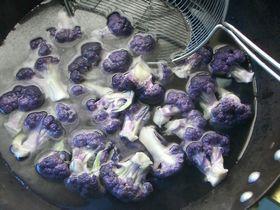 紫菜花炒海鲜丸子的做法图解4