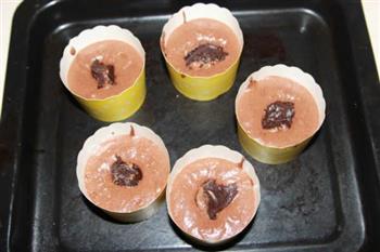 巧克力岩浆蛋糕的做法步骤12