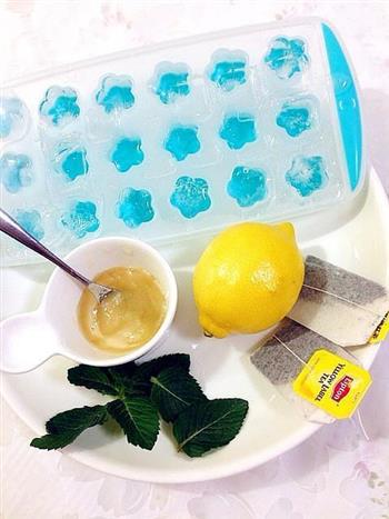 薄荷冰柠檬红茶的做法步骤1