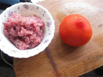 番茄肉丸汤的做法步骤1