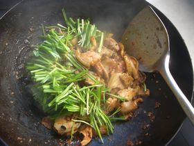 豉香回锅肉的做法步骤8