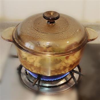 卤煮黄豆的做法图解4