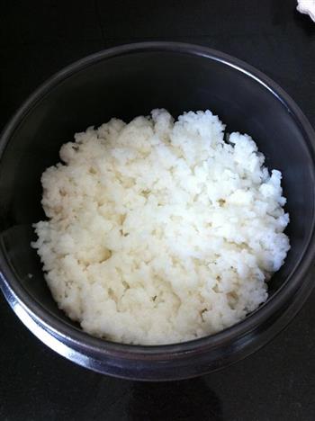 韩式石锅拌饭的做法步骤4