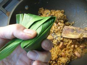 腊肉松蘑粽的做法步骤12
