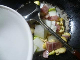 咸肉蚕豆冬瓜汤的做法图解7