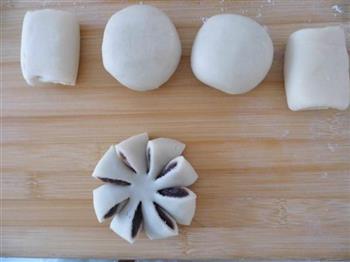 豆沙菊花酥的做法步骤12