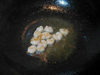 咖喱虾仁炒饭的做法步骤2