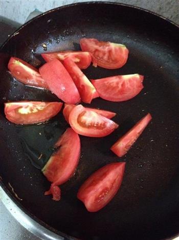 番茄牛肉面的做法图解1