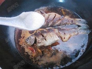 铁锅炖鱼贴饼子的做法步骤20