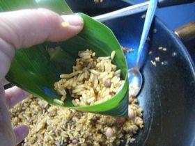 香菇板栗鲜肉粽的做法步骤7