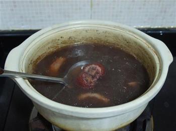 红豆猪尾汤的做法步骤7