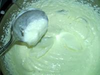 酸奶香草冰激凌的做法步骤5