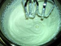 酸奶香草冰激凌的做法步骤6