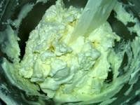 酸奶香草冰激凌的做法步骤8