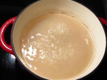大麦小米玉米粥的做法步骤3