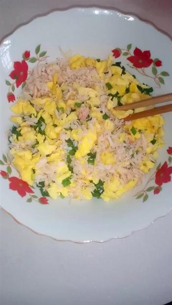 韭菜鸡蛋包子的做法步骤5