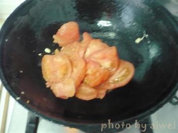 西红柿鸡蛋炖粉条的做法步骤6