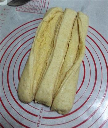 椰蓉面包的做法步骤8