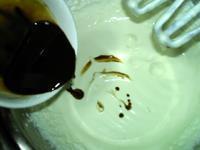 炼奶咖啡甜筒的做法步骤6