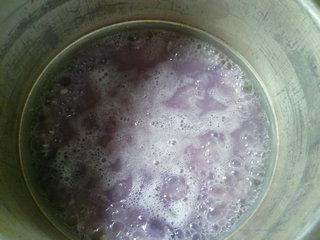 紫薯薏米仁大米粥的做法图解9